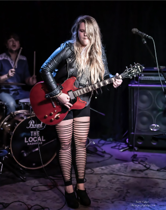 Friday Night on the PATIO w/ LAUREN ANDERSON BAND!