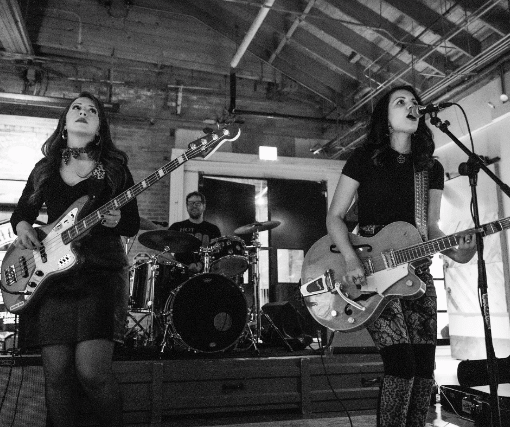 Saturday Night in the SIDEBAR w THE DYES