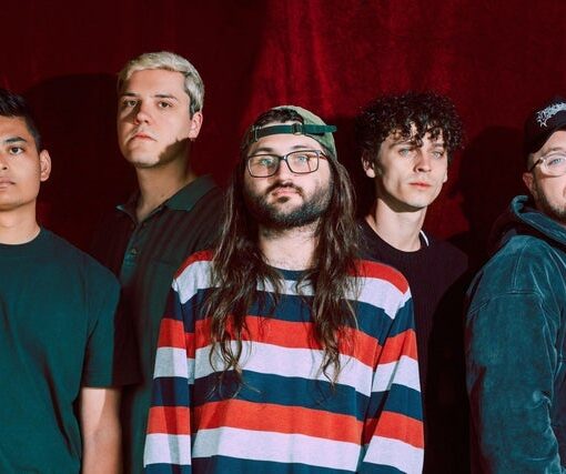 Hot Mulligan - THE SOUND A BODY MAKES WHEN ITS STILL TOUR