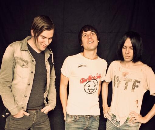 The Cribs W Girl In a Coma