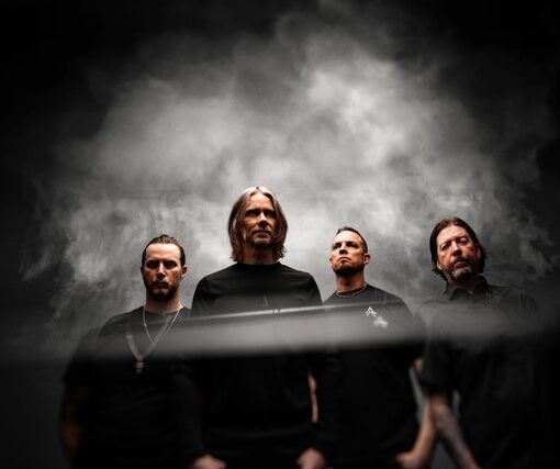 Alter Bridge - What Lies Within Tour