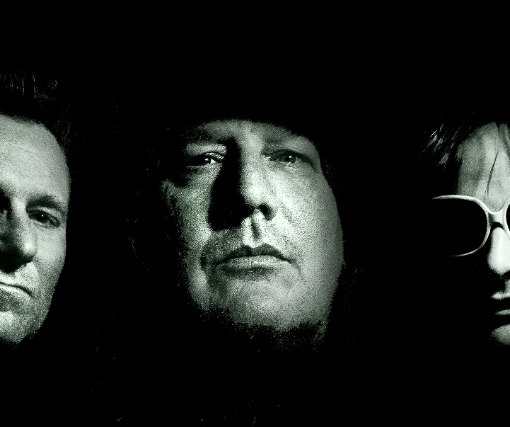 DRIVIN N CRYIN Return w special guest Laid Back Country Picker