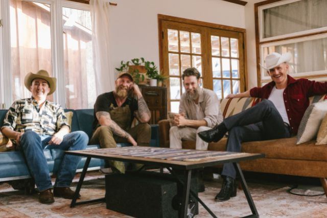 Hogslop String Band with Fabrizio