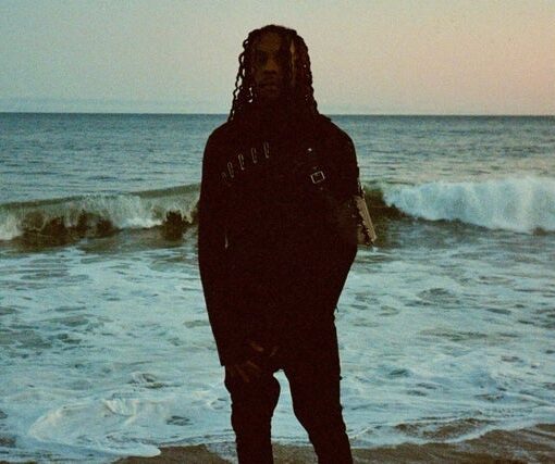 Waterboyz Presents Chris Travis Performing Live