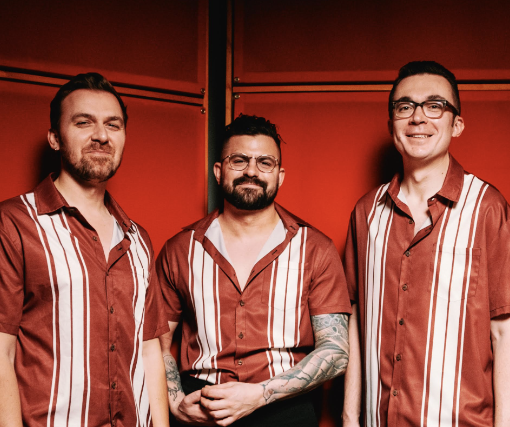 Wednesday night in the SIDEBAR w RIGHTEOUS ROOSTER