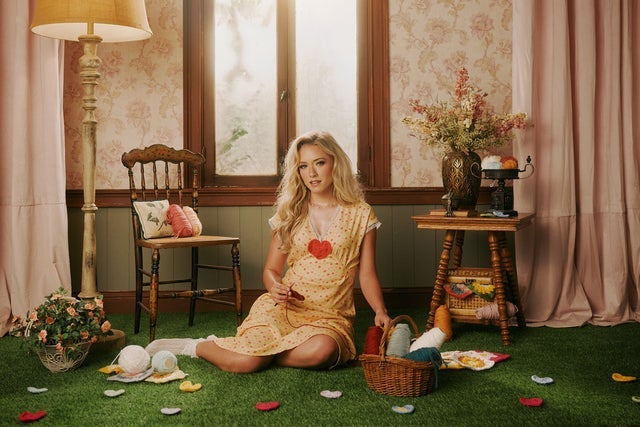 Emily Ann Roberts: The Thread Tour