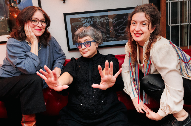 Roses for the Roches ft. Nora O’Connor, Sima Cunningham, and Kelly Hogan